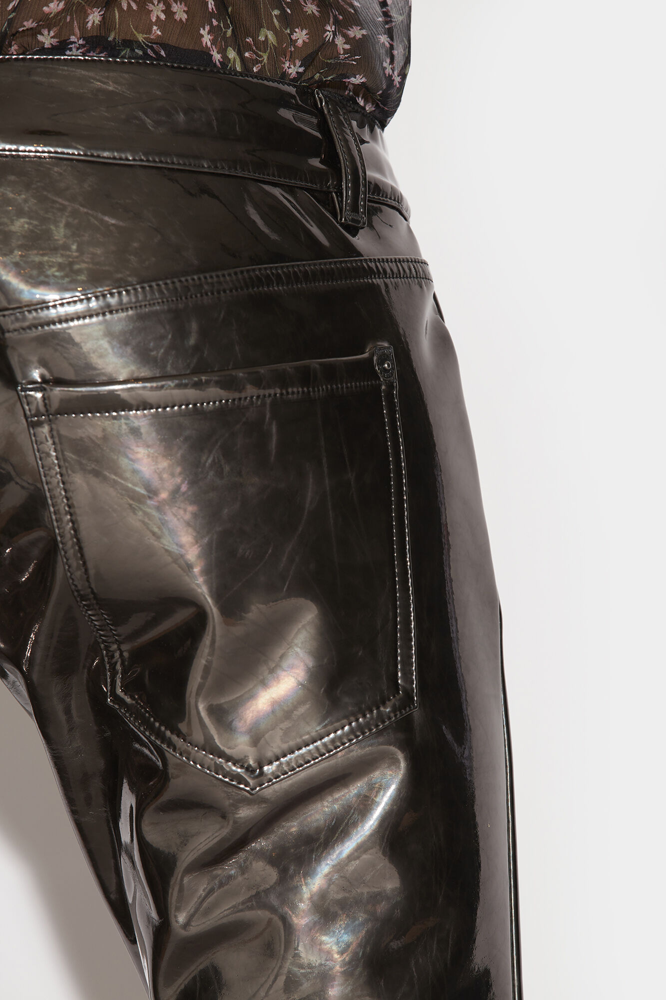 Alexander McQueen Low-Rise Bumster Trousers in 2023 | Bumster, Alexander  mcqueen, Mcqueen