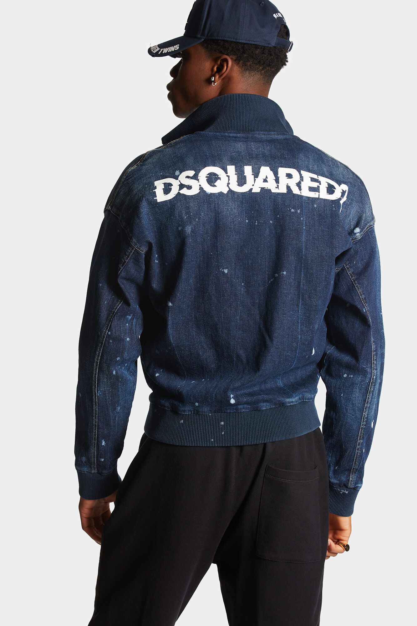 Men's Clothing: t-shirts, pants, shoes and more | DSQUARED2