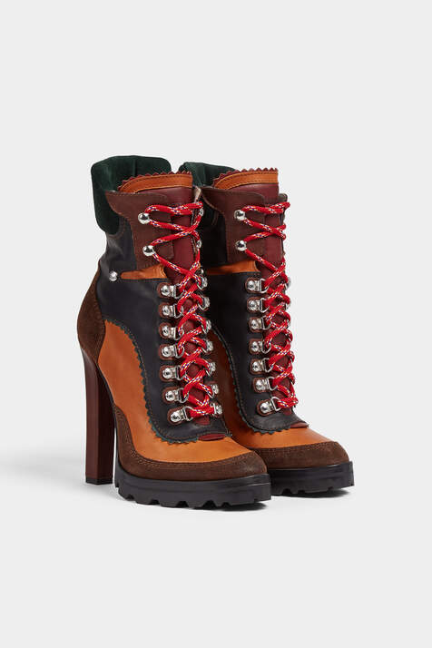 Canadian Hiking Heeled Ankle Boots image number 3