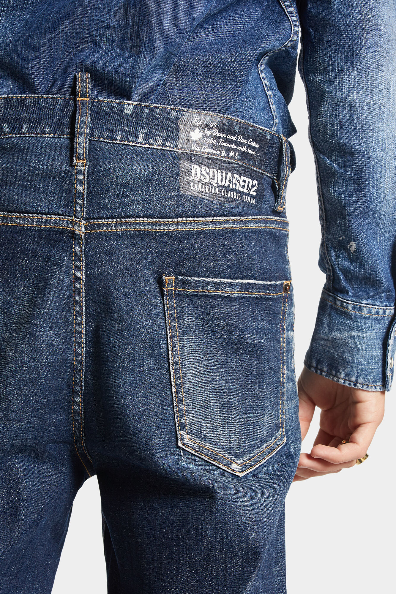 Slim fit jeans with used effect - Dsquared2 - Lokkyn.com