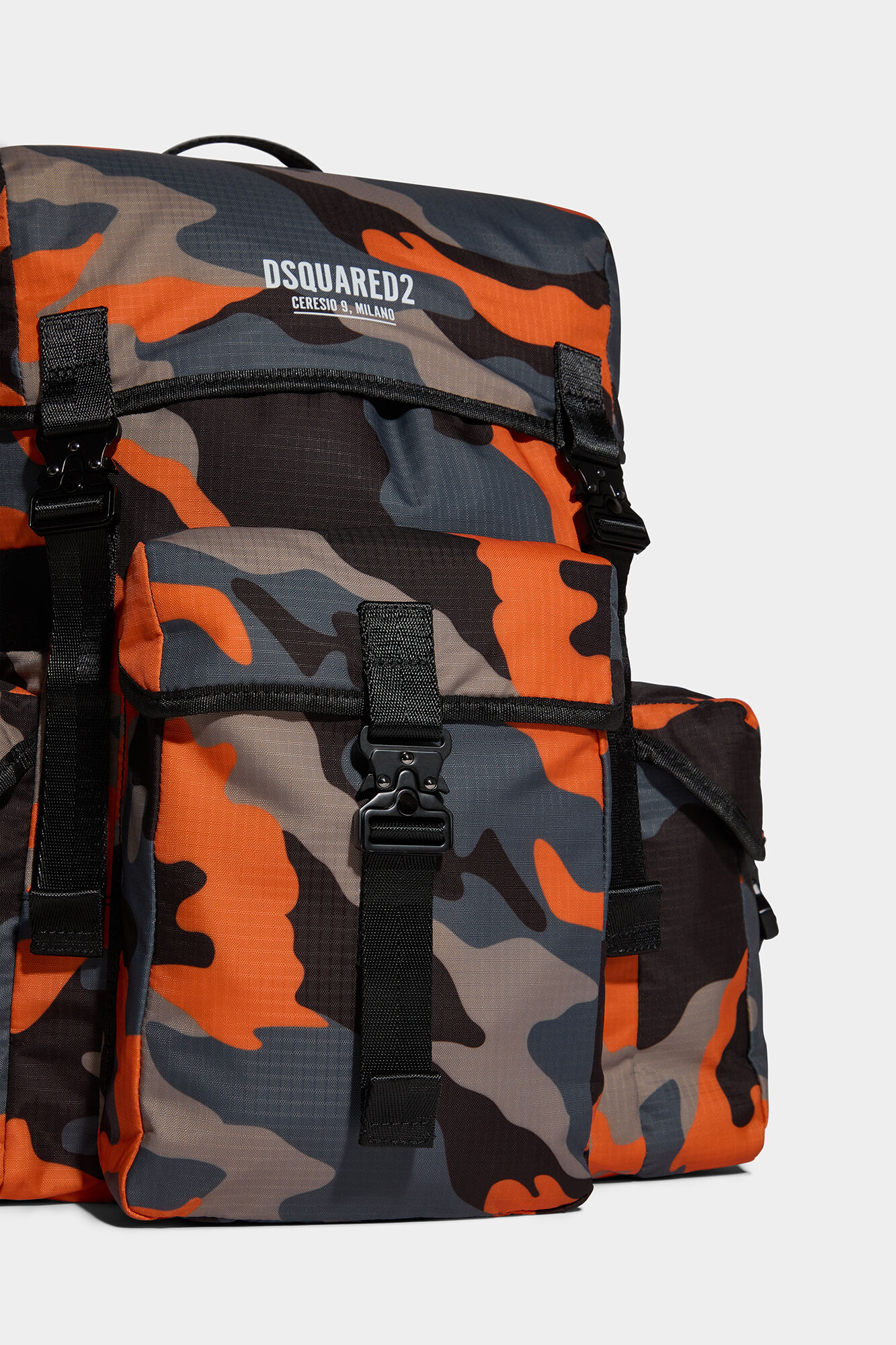 Ceresio 9 Camo Backpack